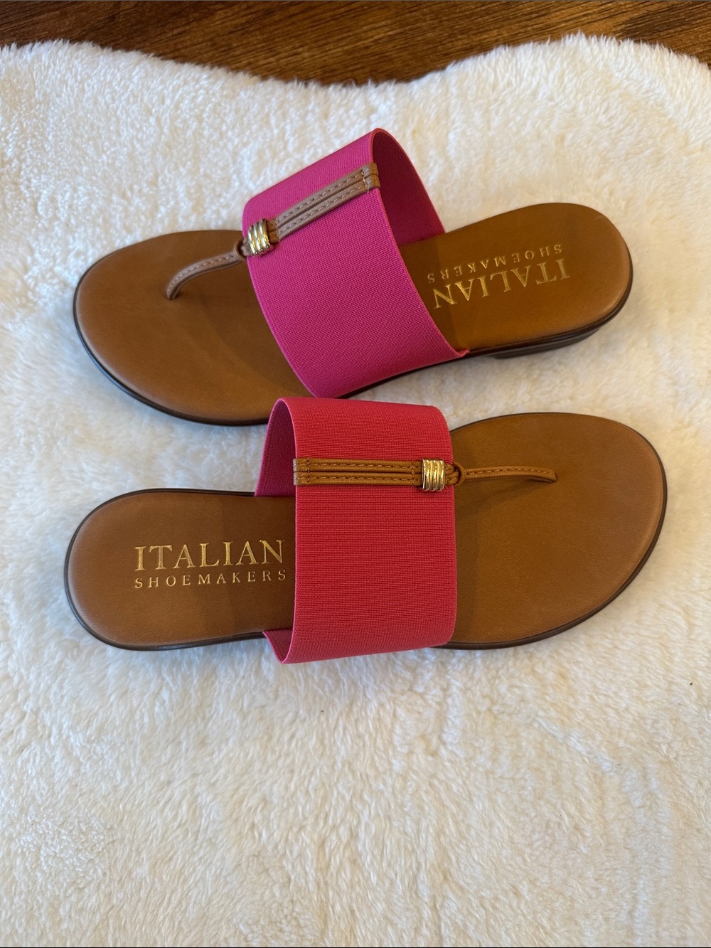 Italian Shoemakers Pink Wide-Band Thong Slide Sandals